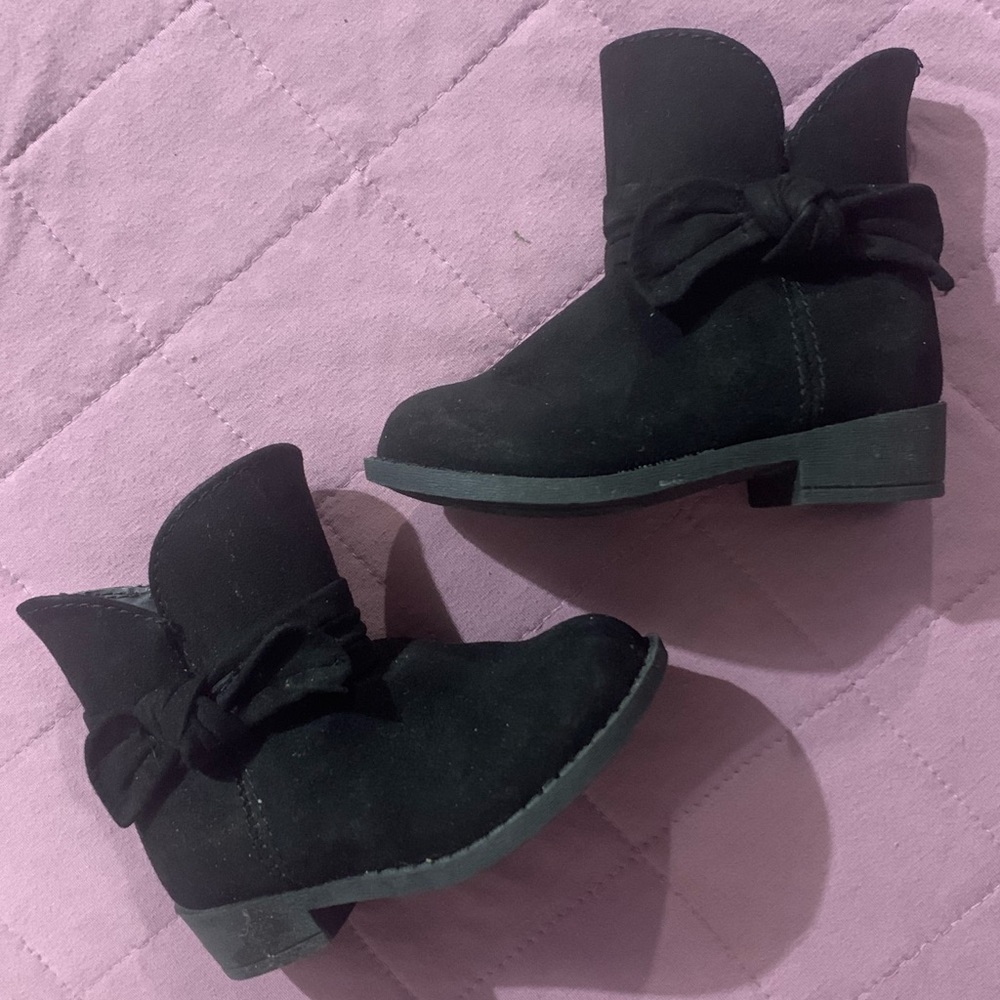 ✨Toddler Sz 5 Black Booties✨